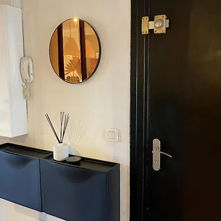 T2 With Balcony - Near Apartment Cannes