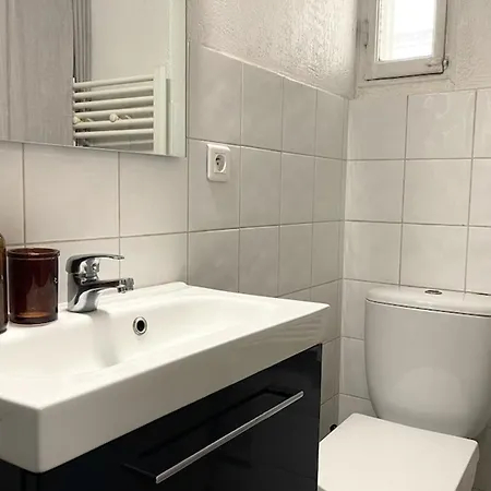 T2 With Balcony - Near Apartment Cannes
