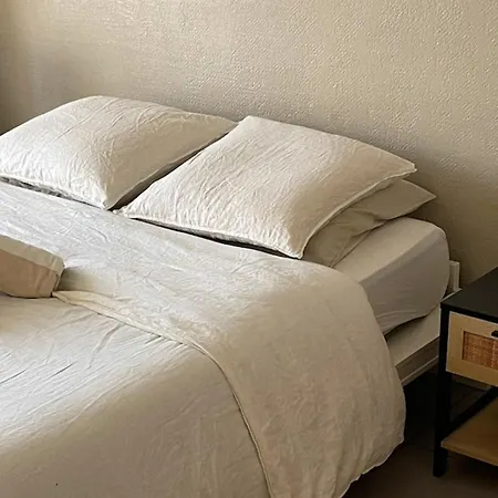 T2 With Balcony - Near Apartment *